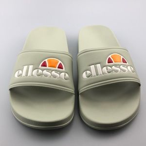Ellesse filippo slides